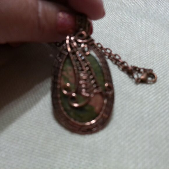 Rustic UNAKITE Handmade COPPER WIRE-WRAPPED Pendant/Chain #308C - Picture 3 of 3